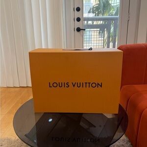 Louis Vuitton Horizon 55” Carry-On Luggage